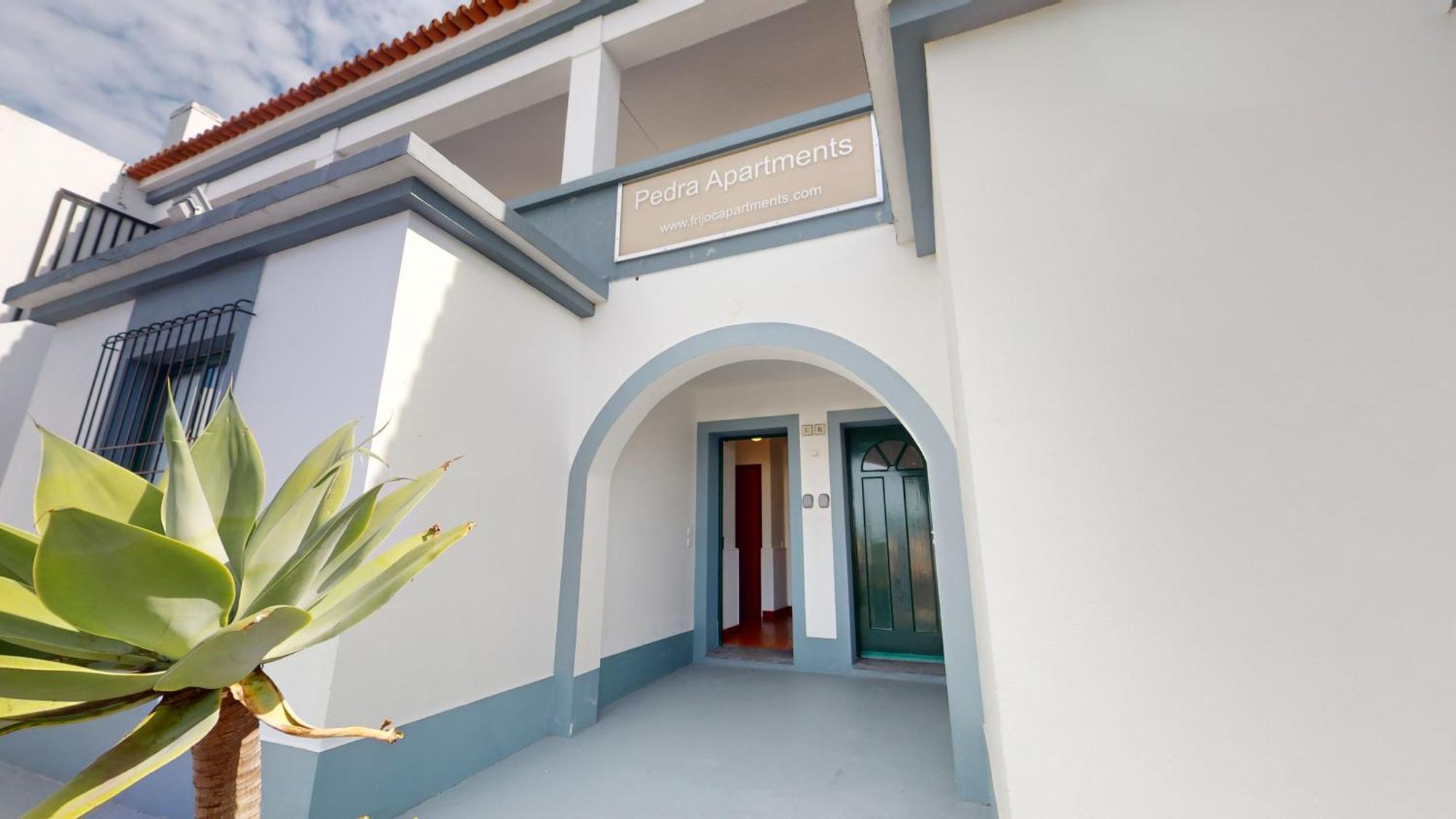 Azores Pedra Apartments - T0 E T1 Ponta Delgada Zewnętrze zdjęcie