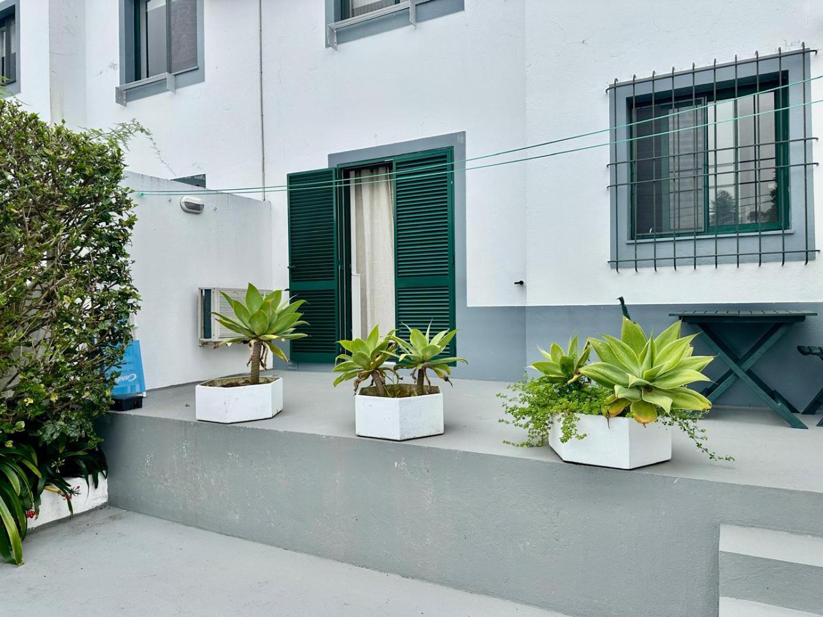 Azores Pedra Apartments - T0 E T1 Ponta Delgada Zewnętrze zdjęcie